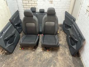 Gebruikte Bekleding Set (compleet) Volkswagen Golf VIII (CD1) 1.5 TSI 16V Prijs € 500,00 Margeregeling aangeboden door Het Viaduct