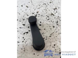 Gebruikte Raamslinger BMW M135 (F40) M135i xDrive 2.0 TwinPower 16V Prijs € 15,00 Margeregeling aangeboden door Het Viaduct