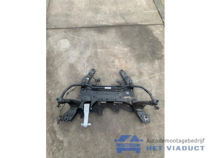 Gebruikte Subframe BMW M135 (F40) M135i xDrive 2.0 TwinPower 16V Prijs € 300,00 Margeregeling aangeboden door Het Viaduct
