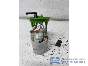 Gebruikte Benzinepomp Volkswagen Golf VII Variant (AUVV) 1.4 TGI 16V Prijs € 35,00 Margeregeling aangeboden door Het Viaduct