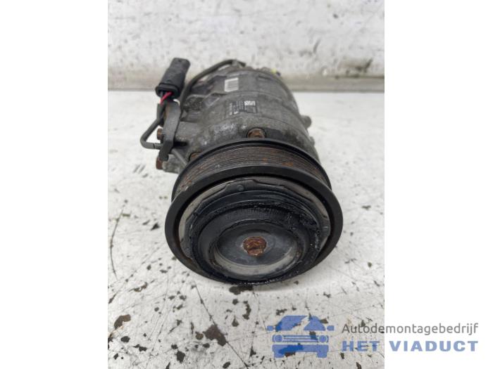 Gebruikte Pomp Airco BMW M1 (F21) M140i 3.0 24V Prijs € 200,00 Margeregeling aangeboden door Het Viaduct