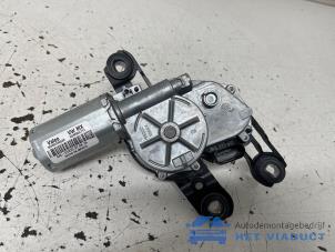 Gebruikte Ruitenwissermotor achter Volkswagen Golf VII (AUA) 2.0 GTI 16V Prijs € 30,00 Margeregeling aangeboden door Het Viaduct