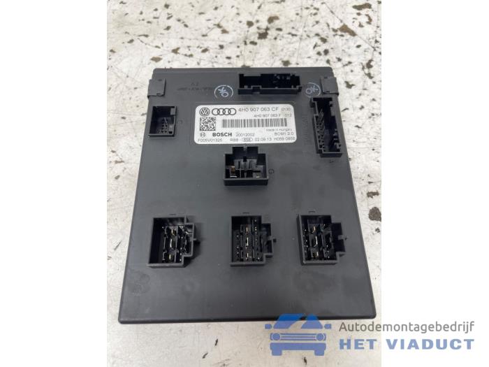 Gebruikte Bodycontrol Module Audi A6 Avant (C7) 3.0 TDI V6 24V Prijs € 110,00 Margeregeling aangeboden door Het Viaduct