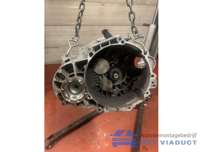Gebruikte Versnellingsbak Skoda Octavia Combi (5EAC) 2.0 TDI RS 16V Prijs € 600,00 Margeregeling aangeboden door Het Viaduct