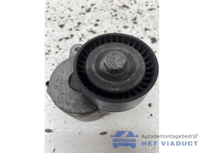Gebruikte Spanrol Multiriem Skoda Octavia Combi (5EAC) 2.0 TDI RS 16V Prijs € 20,00 Margeregeling aangeboden door Het Viaduct
