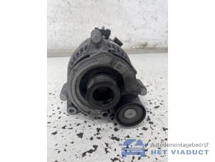 Gebruikte Dynamo BMW 1 serie (F40) 118d 2.0 16V Prijs € 120,00 Margeregeling aangeboden door Het Viaduct