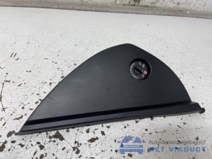 Gebruikte Dashboard deel Renault Captur (2R) 1.2 TCE 16V EDC Prijs € 25,00 Margeregeling aangeboden door Het Viaduct