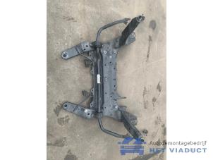 Gebruikte Subframe BMW 1 serie (F40) 118d 2.0 16V Prijs € 220,00 Margeregeling aangeboden door Het Viaduct
