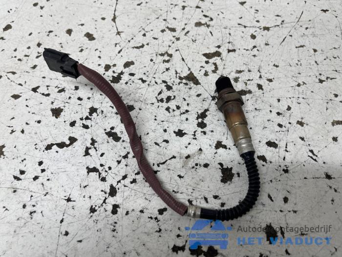 Gebruikte Lambda Sonde Renault Captur I (2R) 1.2 TCE 16V EDC Prijs € 20,00 Margeregeling aangeboden door Het Viaduct