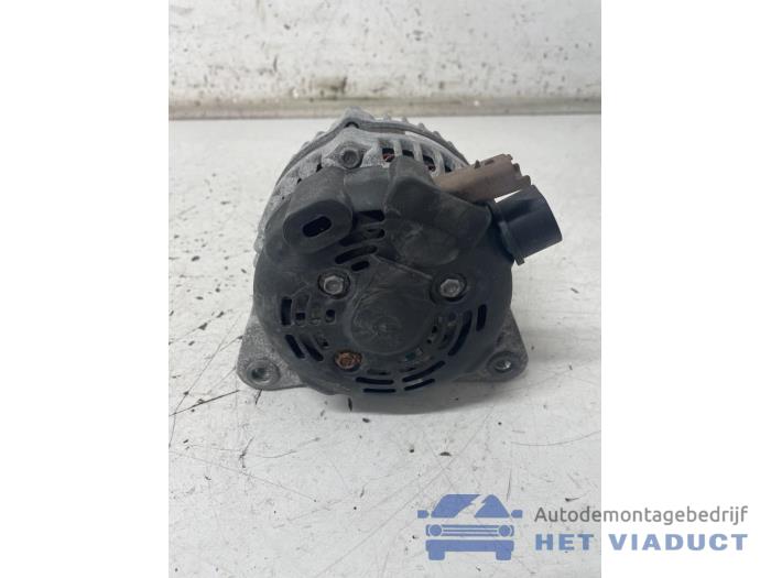 Dynamo van een Peugeot 308 SW (L4/L9/LC/LJ/LR) 1.5 BlueHDi 100 2019