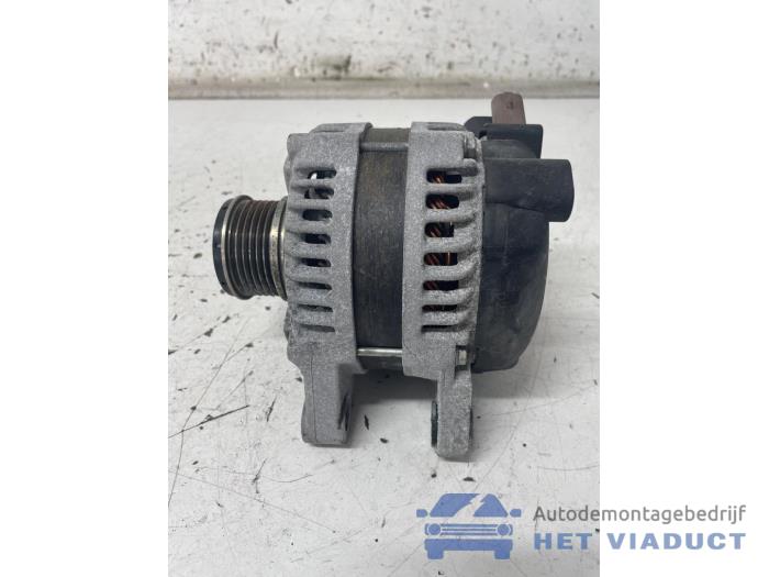 Dynamo van een Peugeot 308 SW (L4/L9/LC/LJ/LR) 1.5 BlueHDi 100 2019