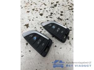 Gebruikte Sleutel BMW 1 serie (F40) 118d 2.0 16V Prijs € 200,00 Margeregeling aangeboden door Het Viaduct