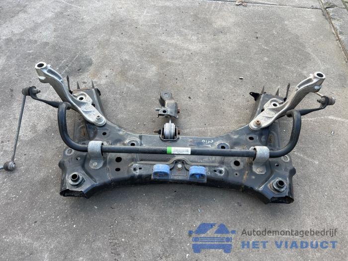 Gebruikte Subframe Renault Clio V (RJAB) 1.0 TCe 100 12V Prijs € 250,00 Margeregeling aangeboden door Het Viaduct