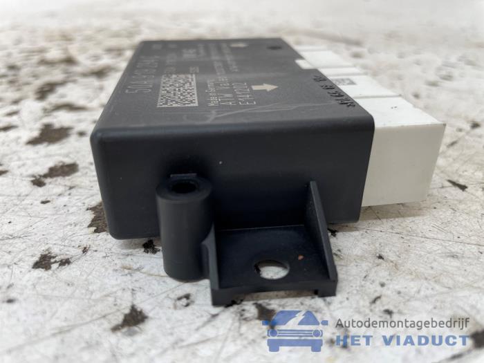 PDC Module van een Seat Ibiza V (KJB) 1.0 TSI 12V 2019