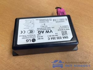 Gebruikte Telefoon Module Skoda Fabia III Combi (NJ5) 1.0 TSI 12V Prijs € 75,00 Margeregeling aangeboden door Het Viaduct