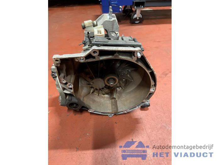 Gebruikte Versnellingsbak Ford Fiesta 6 (JA8) 1.0 SCI 12V 80 Prijs € 250,00 Margeregeling aangeboden door Het Viaduct