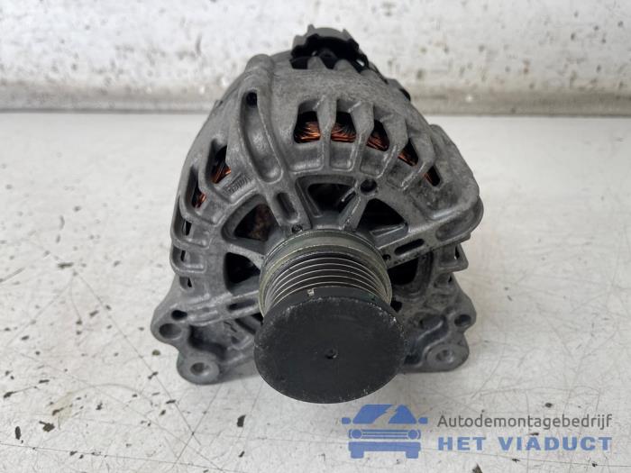 Gebruikte Dynamo Audi A4 Avant (B9) 2.0 TDI Ultra 16V Prijs € 50,00 Margeregeling aangeboden door Het Viaduct