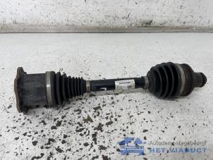 Gebruikte Homokineetas links-voor Audi A4 Avant (B9) 2.0 TDI Ultra 16V Prijs € 120,00 Margeregeling aangeboden door Het Viaduct