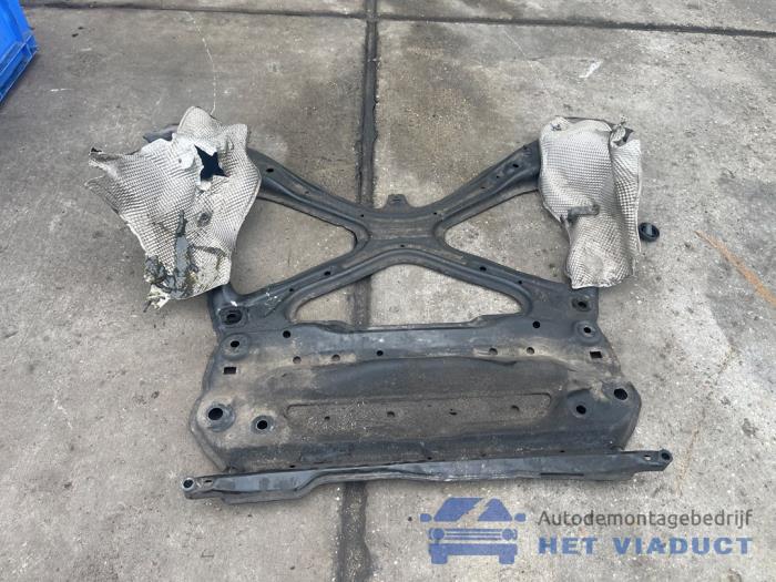 Gebruikte Subframe Audi A4 Avant (B9) 2.0 TDI Ultra 16V Prijs € 200,00 Margeregeling aangeboden door Het Viaduct
