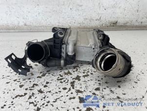 Gebruikte Intercooler Mercedes A Limousine (177.1) 1.5 A-180d Prijs € 200,00 Margeregeling aangeboden door Het Viaduct