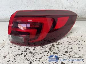 Gebruikte Achterlicht rechts Opel Astra K Sports Tourer 1.4 Turbo 16V Prijs € 600,00 Margeregeling aangeboden door Het Viaduct