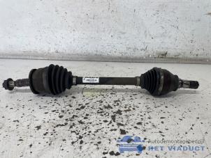 Gebruikte Homokineetas links-voor Opel Astra K Sports Tourer 1.4 Turbo 16V Prijs € 90,00 Margeregeling aangeboden door Het Viaduct