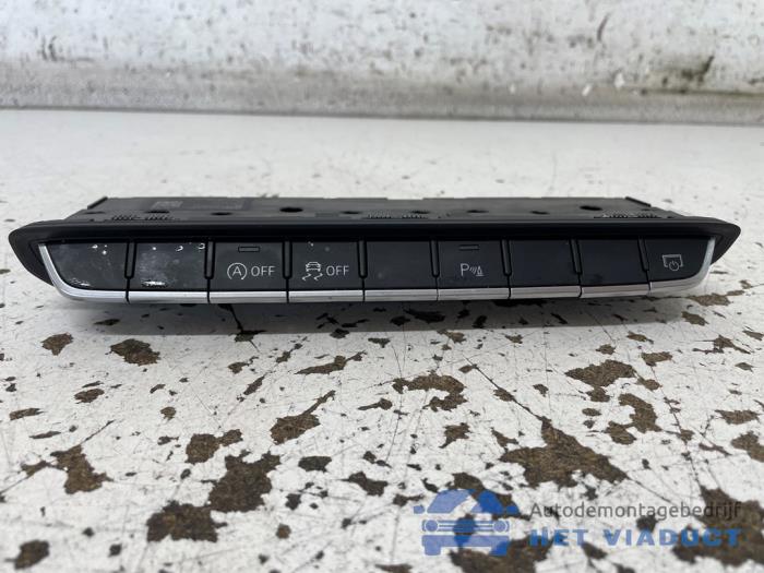 Gebruikte Multiair module Audi A4 Avant (B9) 1.4 TFSI 16V Prijs € 100,00 Margeregeling aangeboden door Het Viaduct