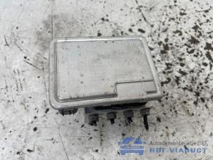 Gebruikte ABS Pomp Volkswagen Golf VII (AUA) 1.6 TDI BMT 16V Prijs € 150,00 Margeregeling aangeboden door Het Viaduct