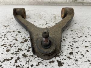 Gebruikte Draagarm links-voor Iveco New Daily VI 35C18, 40C18, 50C18, 65C18, 70C18, 35S18 Prijs € 80,00 Margeregeling aangeboden door Het Viaduct
