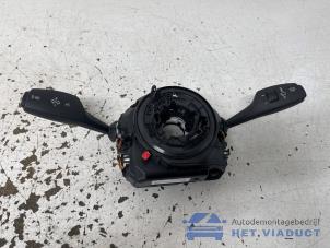 Gebruikte Combischakelaar Stuurkolom BMW 5 serie (F10) 520i 16V Prijs € 240,00 Margeregeling aangeboden door Het Viaduct