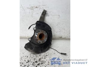 Gebruikte Asschenkel rechts-voor BMW 5 serie (F10) 520i 16V Prijs € 50,00 Margeregeling aangeboden door Het Viaduct