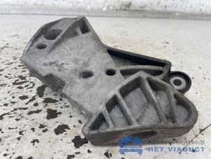 Gebruikte Motorrubber Volkswagen Golf VII (AUA) 2.0 GTI 16V Prijs € 15,00 Margeregeling aangeboden door Het Viaduct