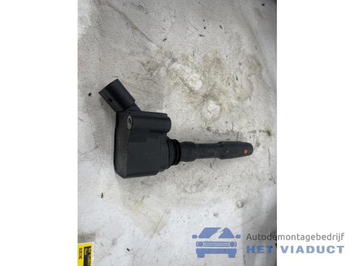 Gebruikte Bobine Volkswagen Golf VII (AUA) 2.0 GTI 16V Prijs € 40,00 Margeregeling aangeboden door Het Viaduct