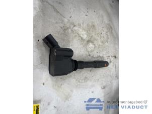 Gebruikte Bobine Volkswagen Golf VII (AUA) 2.0 GTI 16V Prijs € 40,00 Margeregeling aangeboden door Het Viaduct