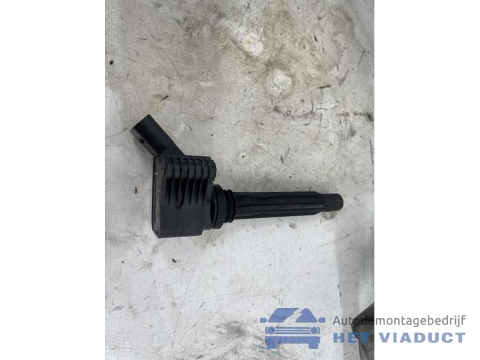 Gebruikte Bobine Volkswagen Golf VII (AUA) 2.0 GTI 16V Prijs € 40,00 Margeregeling aangeboden door Het Viaduct