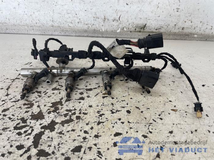 Gebruikte Brandstofverdeler Volkswagen Golf VII (AUA) 2.0 GTI 16V Prijs € 100,00 Margeregeling aangeboden door Het Viaduct