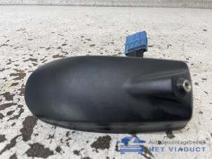 Gebruikte Antenne Hyundai i10 1.0 12V Prijs € 120,00 Margeregeling aangeboden door Het Viaduct