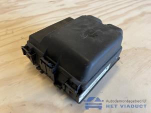 Gebruikte Module Bodycontrol Ford Fiesta 7 1.5 TDCi 120 Prijs € 100,00 Margeregeling aangeboden door Het Viaduct