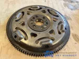 Gebruikte Vliegwiel BMW 5 serie (F10) 520i 16V Prijs € 50,00 Margeregeling aangeboden door Het Viaduct