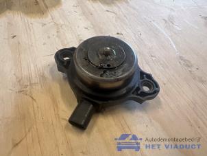 Gebruikte Nokkenas Sensor BMW 5 serie (F10) 520i 16V Prijs € 20,00 Margeregeling aangeboden door Het Viaduct