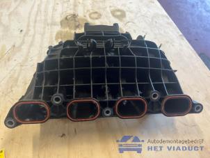 Gebruikte Inlaatspruitstuk BMW 5 serie (F10) 520i 16V Prijs € 80,00 Margeregeling aangeboden door Het Viaduct