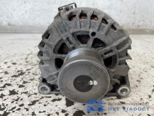 Gebruikte Dynamo Ford Fiesta 7 1.5 TDCi 120 Prijs € 25,00 Margeregeling aangeboden door Het Viaduct