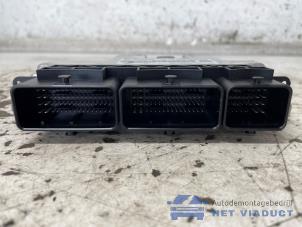 Gebruikte Computer Motormanagement Renault Twingo III (AH) 1.0 SCe 70 12V Prijs € 140,00 Margeregeling aangeboden door Het Viaduct