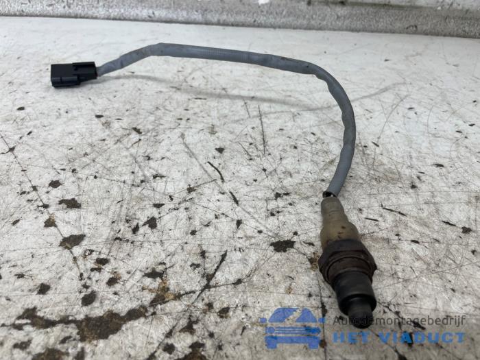 Gebruikte Lambda Sonde Renault Twingo III (AH) 1.0 SCe 70 12V Prijs € 25,00 Margeregeling aangeboden door Het Viaduct