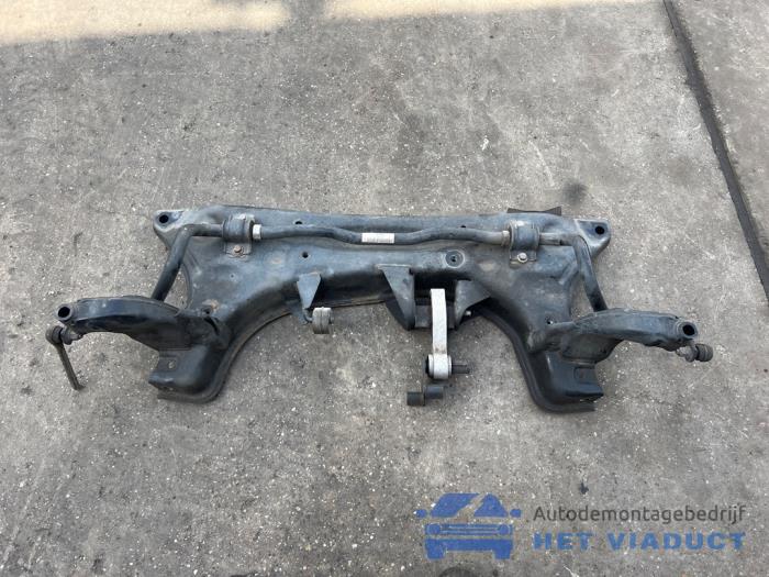 Gebruikte Subframe Ford Fiesta 7 1.5 TDCi 120 Prijs € 100,00 Margeregeling aangeboden door Het Viaduct