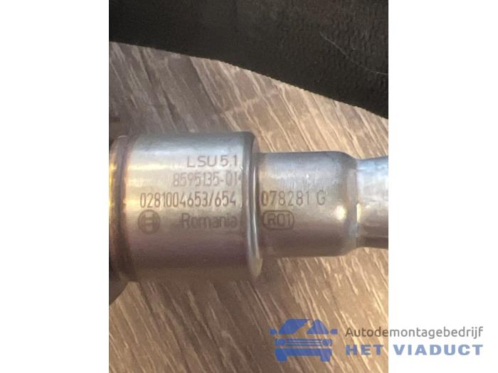 Lambda Sonde van een BMW 1 serie (F40) 118d 2.0 16V 2020