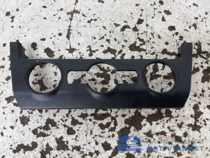 Gebruikte Dashboard deel Skoda Octavia Combi (5EAC) 1.4 TSI 16V Prijs € 15,00 Margeregeling aangeboden door Het Viaduct