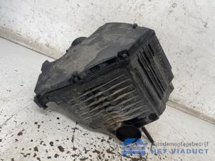 Gebruikte Luchtfilterhuis Audi A4 Avant (B9) 2.0 TDI Ultra 16V Prijs € 65,00 Margeregeling aangeboden door Het Viaduct