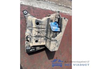 Gebruikte Adblue tank Audi A4 Avant (B9) 2.0 TDI Ultra 16V Prijs € 450,00 Margeregeling aangeboden door Het Viaduct