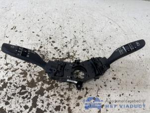 Gebruikte Combischakelaar Stuurkolom Hyundai Santa Fe III (DM) 2.2 CRDi R 16V 4x4 Prijs € 90,00 Margeregeling aangeboden door Het Viaduct